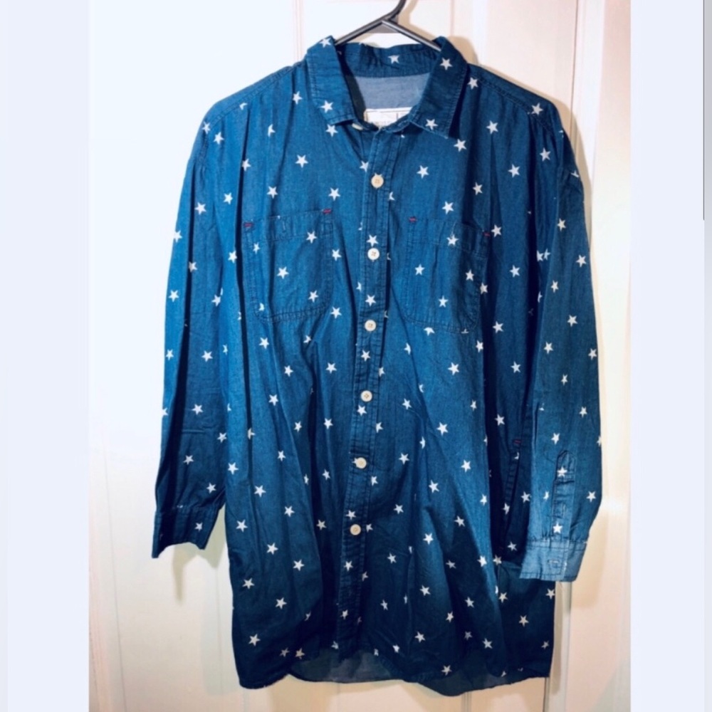 [CHOCOOLATE] BNWOT Denim Star Print Shirt